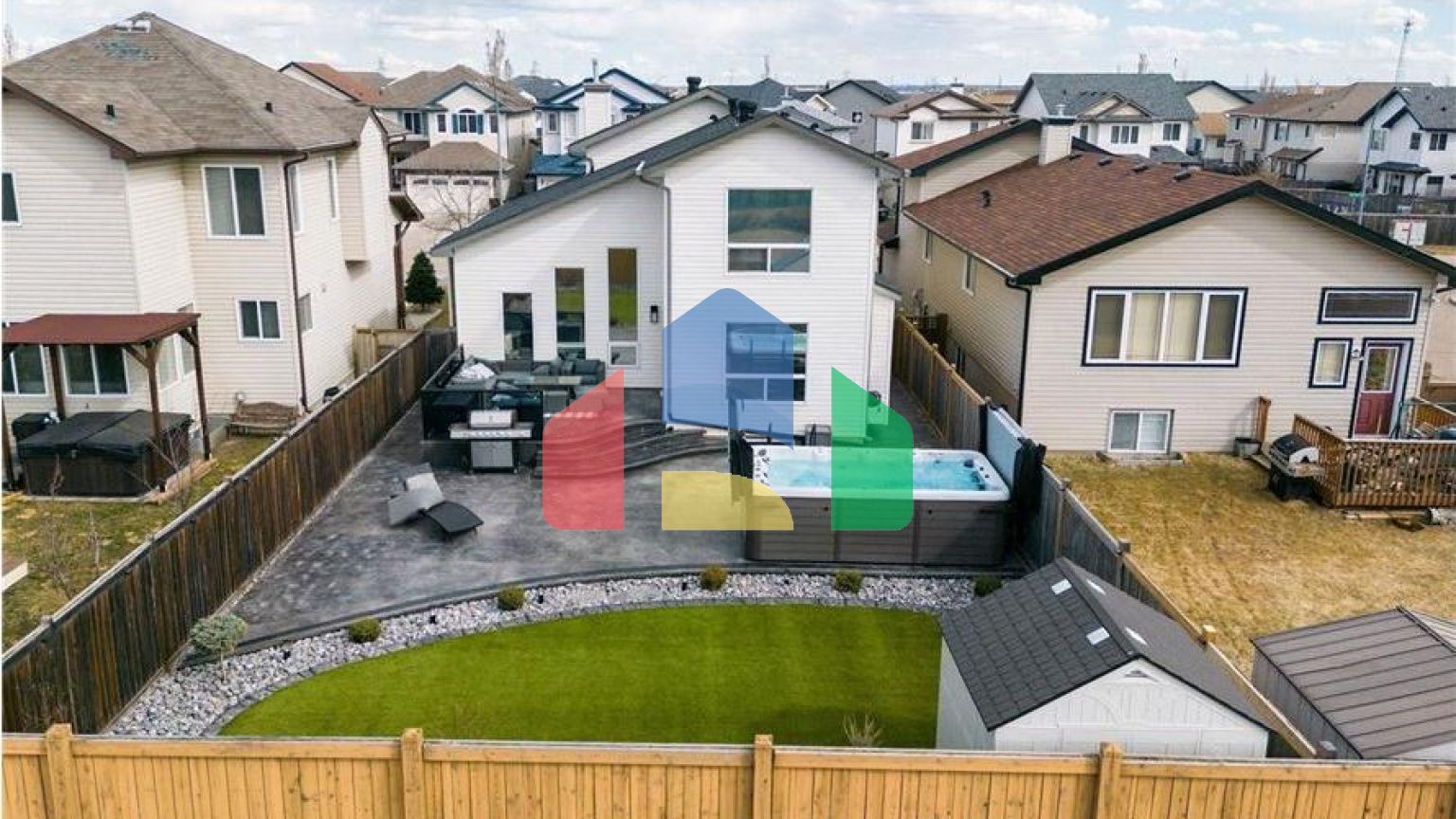 Residential - Single Family Home - Edmonton, Canada - Canada