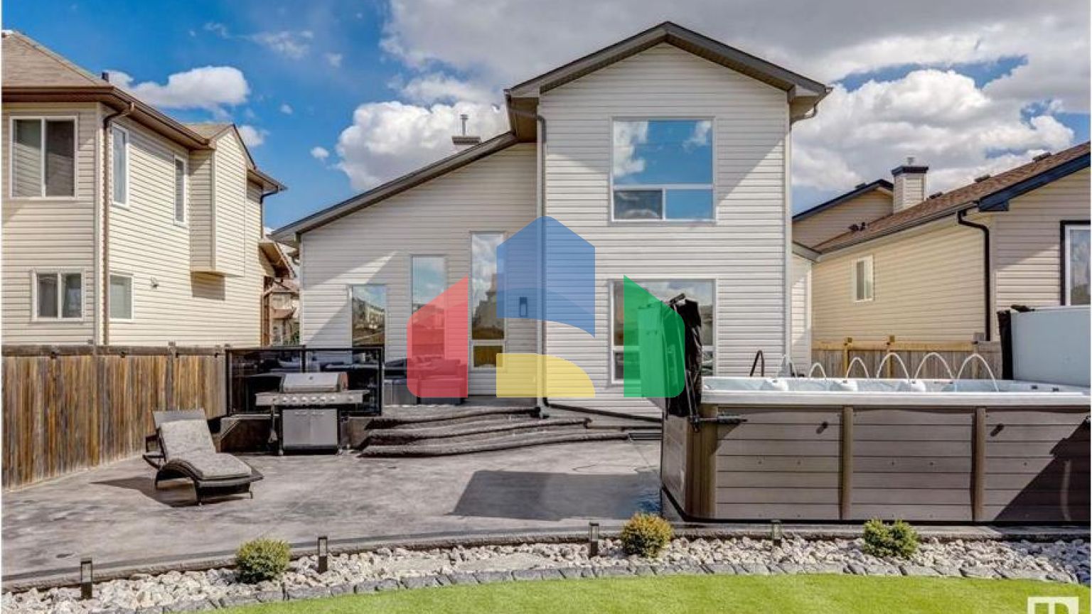 Residential - Single Family Home - Edmonton, Canada - Canada