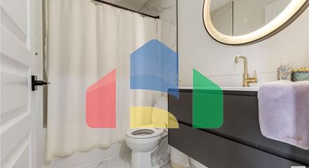 Residential - Single Family Home - Edmonton, Canada - Canada