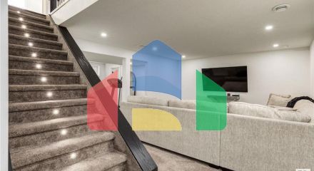 Residential - Single Family Home - Edmonton, Canada - Canada