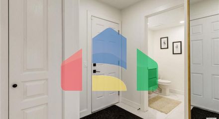 Residential - Single Family Home - Edmonton, Canada - Canada