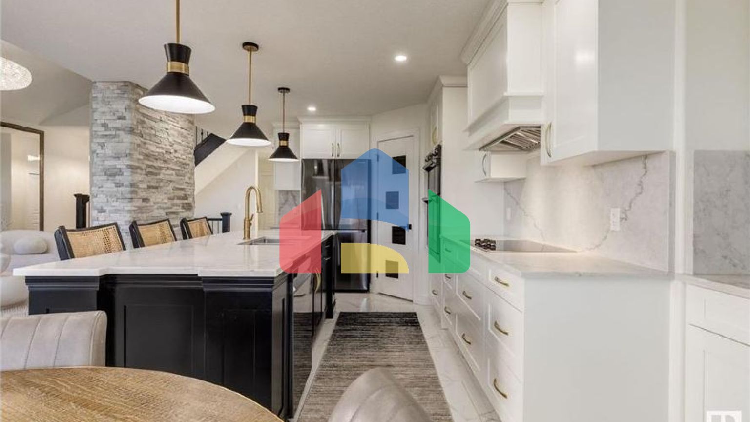 Residential - Single Family Home - Edmonton, Canada - Canada