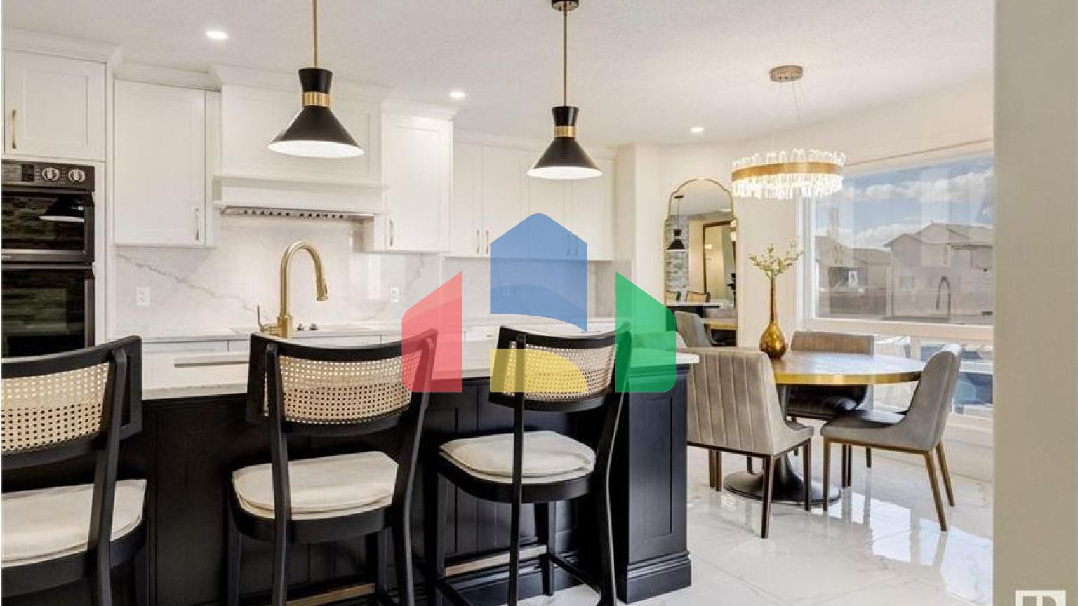 Residential - Single Family Home - Edmonton, Canada - Canada