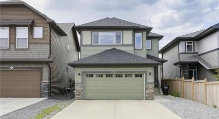 Residential - Single Family Home - Edmonton, Canada - Canada