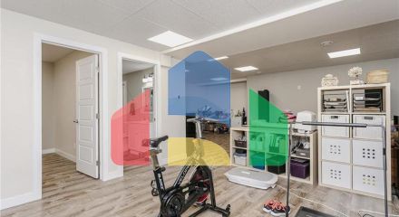 Residential - Single Family Home - Edmonton, Canada - Canada