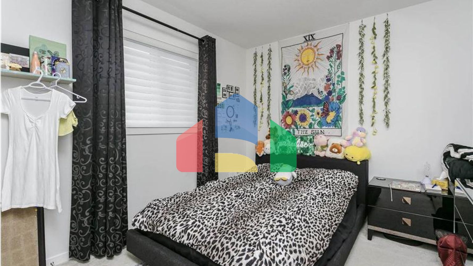 Residential - Single Family Home - Edmonton, Canada - Canada