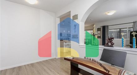 Residential - Single Family Home - Edmonton, Canada - Canada