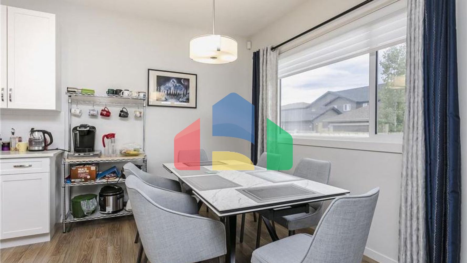 Residential - Single Family Home - Edmonton, Canada - Canada