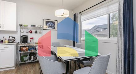 Residential - Single Family Home - Edmonton, Canada - Canada