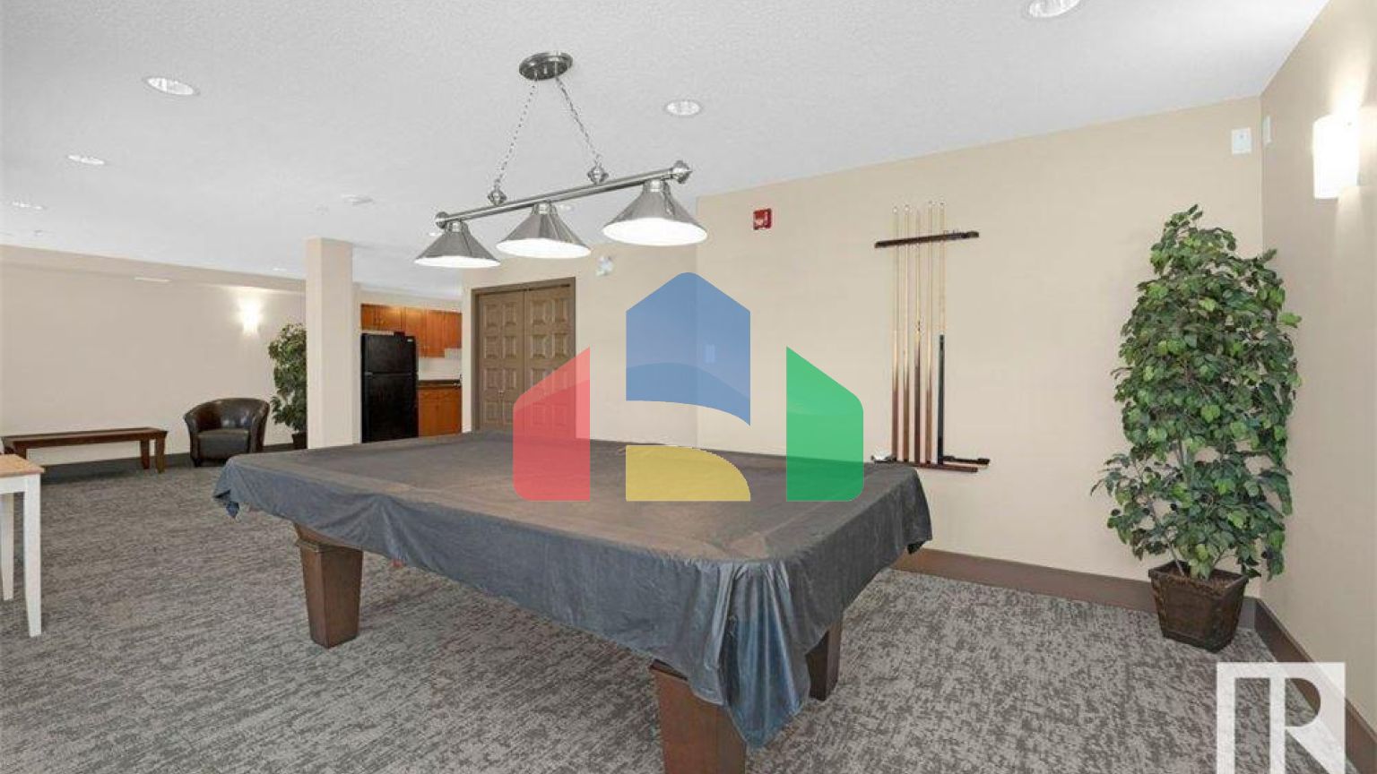 Residential - Condo/Apartment - Edmonton, Canada - Canada