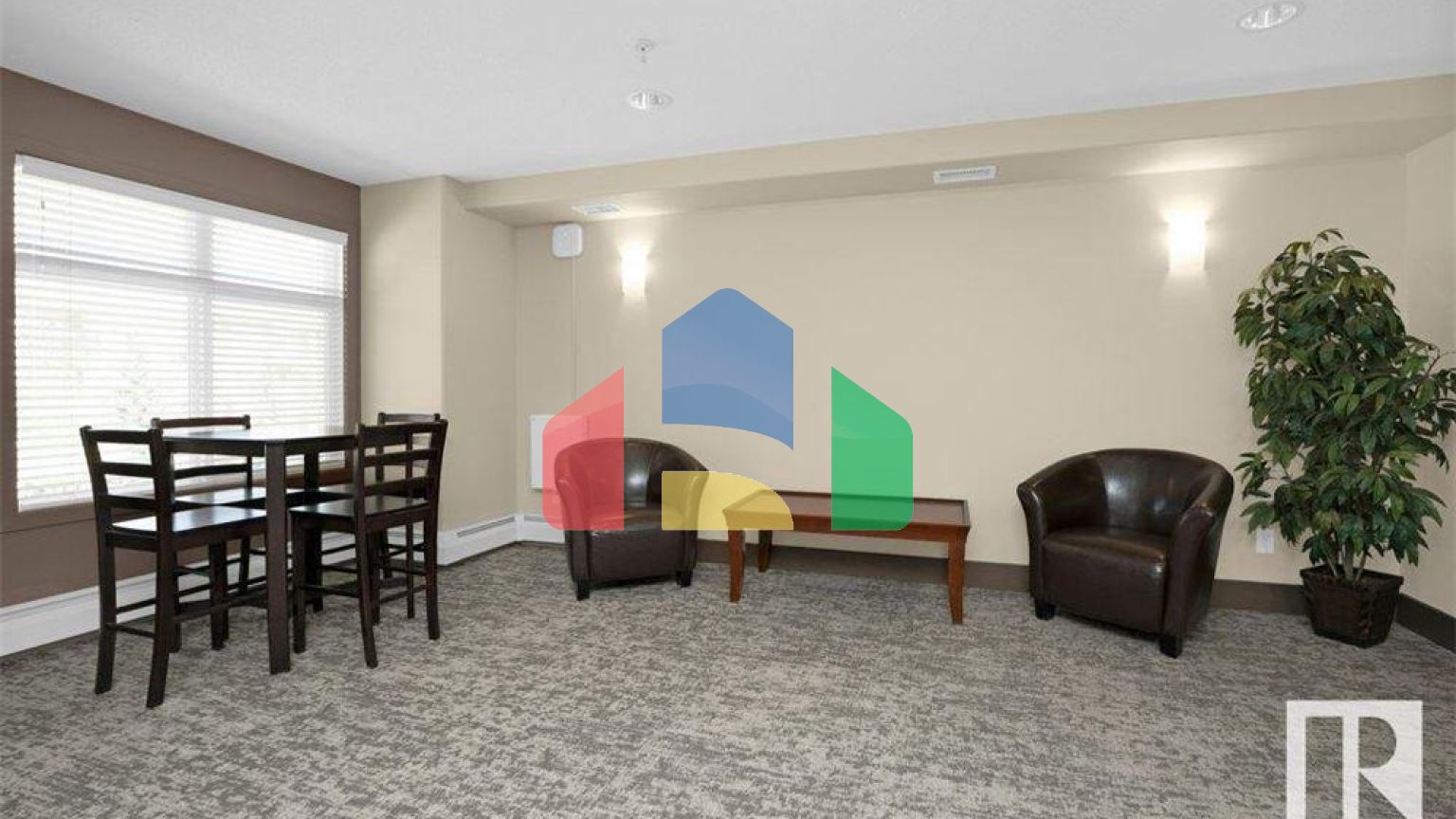 Residential - Condo/Apartment - Edmonton, Canada - Canada