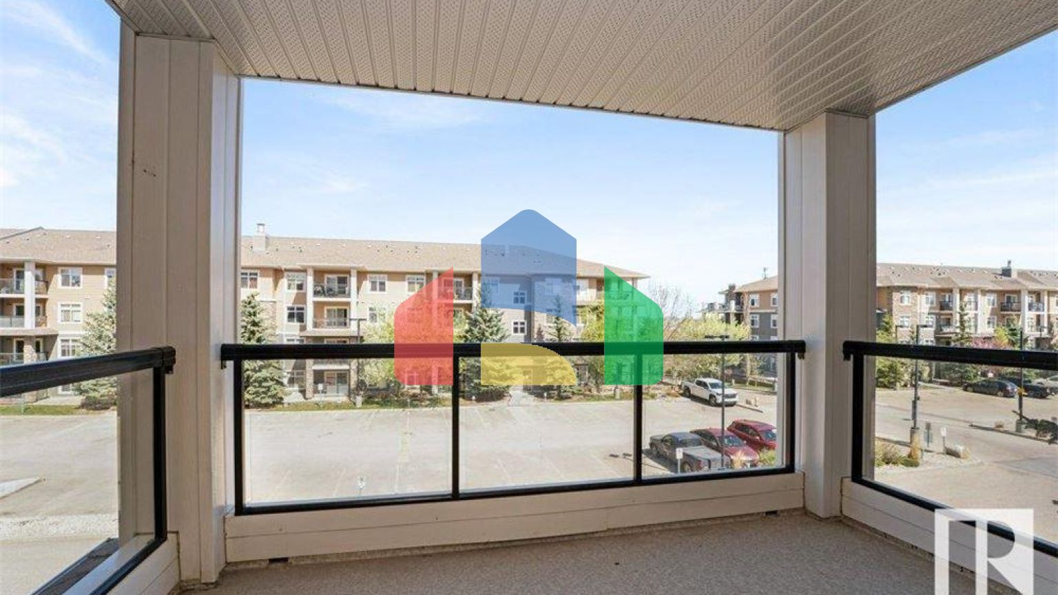 Residential - Condo/Apartment - Edmonton, Canada - Canada