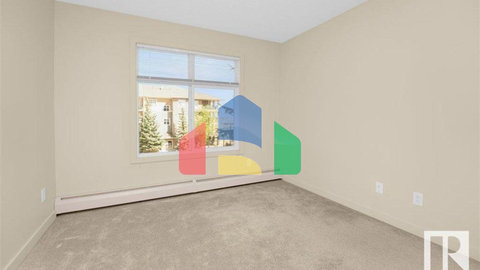 Residential - Condo/Apartment - Edmonton, Canada - Canada