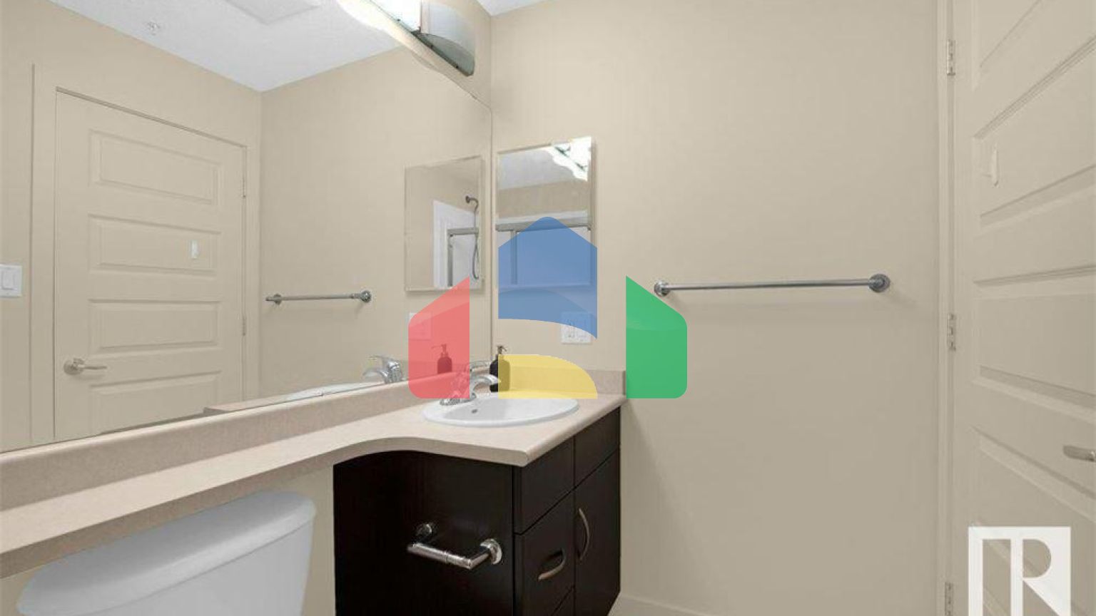 Residential - Condo/Apartment - Edmonton, Canada - Canada