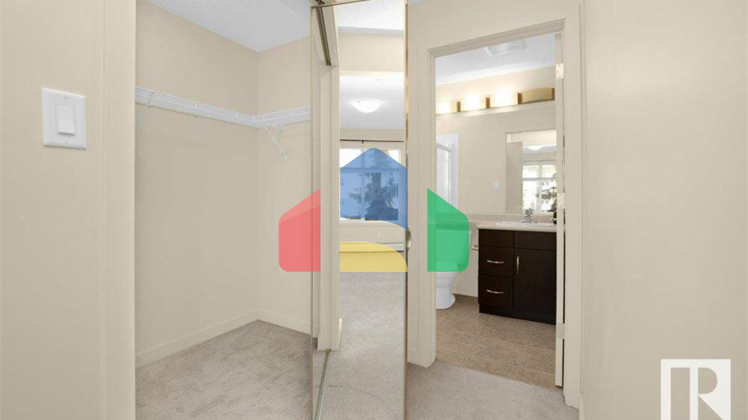 Residential - Condo/Apartment - Edmonton, Canada - Canada