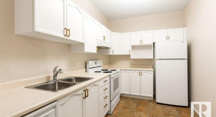 Residential - Condo/Apartment - Edmonton, Canada - Canada