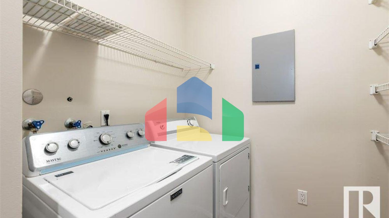 Residential - Condo/Apartment - Edmonton, Canada - Canada