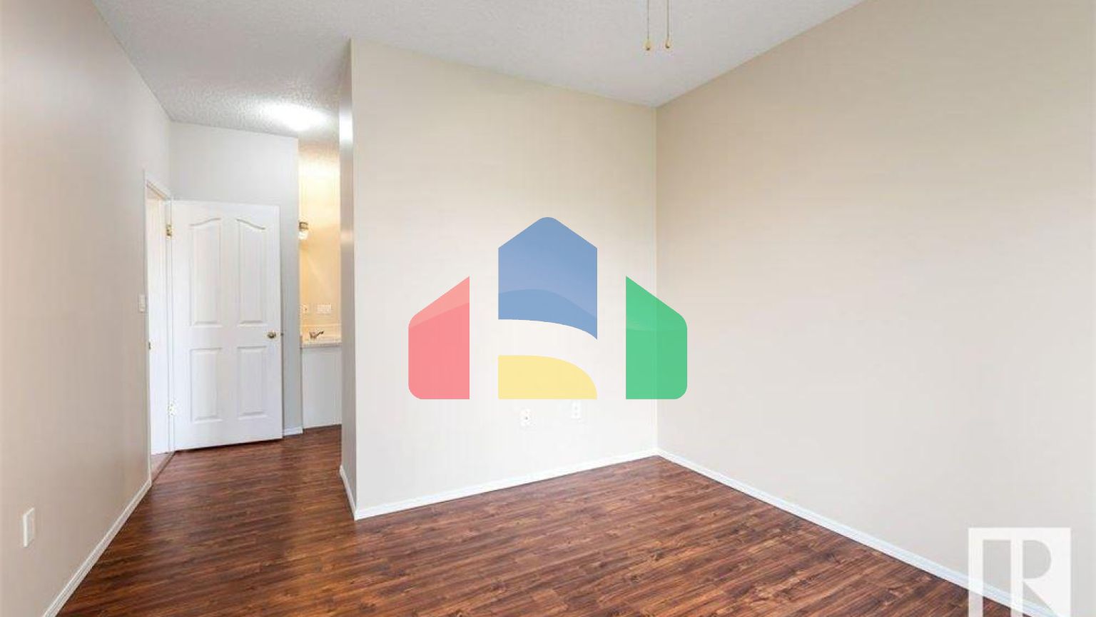 Residential - Condo/Apartment - Edmonton, Canada - Canada