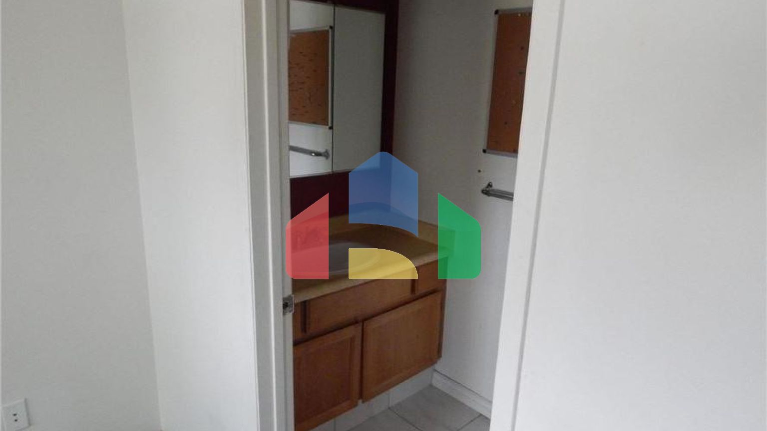 Residential - Single Family Home - Edmonton, Canada - Canada