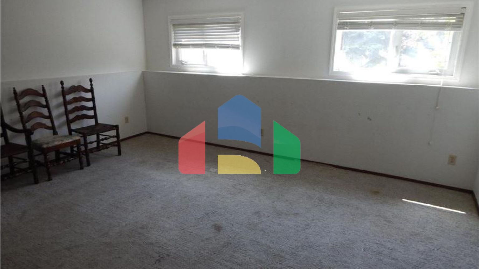 Residential - Single Family Home - Edmonton, Canada - Canada