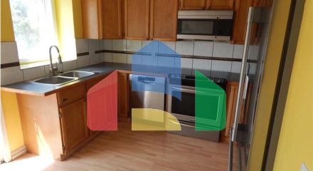 Residential - Single Family Home - Edmonton, Canada - Canada