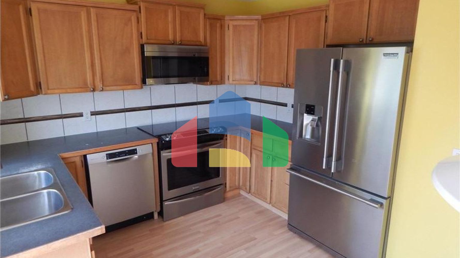 Residential - Single Family Home - Edmonton, Canada - Canada