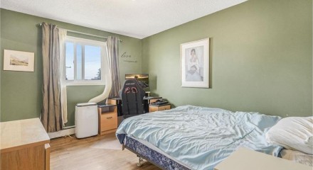 Residential - Condo/Apartment - Edmonton, Canada - Canada