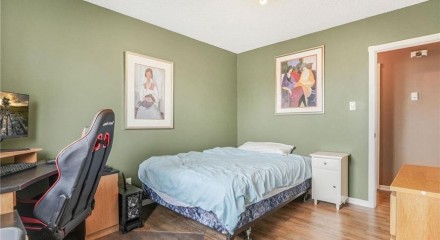 Residential - Condo/Apartment - Edmonton, Canada - Canada