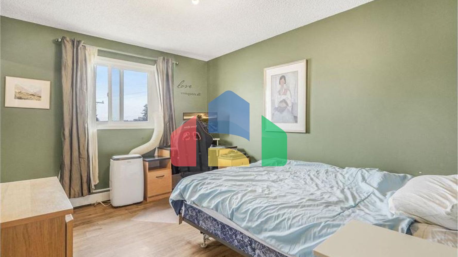 Residential - Condo/Apartment - Edmonton, Canada - Canada