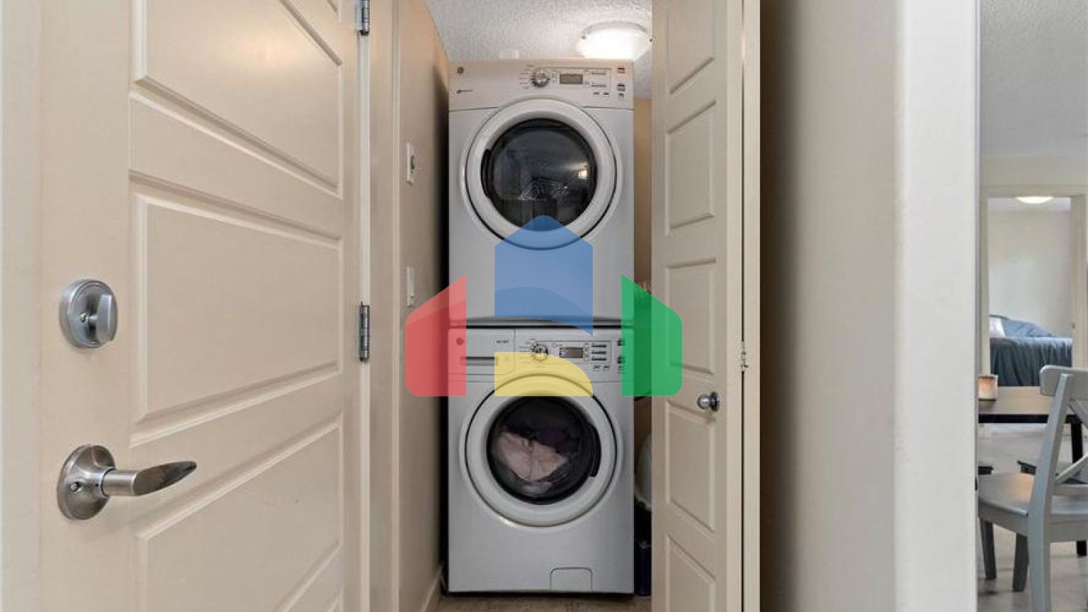 Residential - Condo/Apartment - Edmonton, Canada - Canada