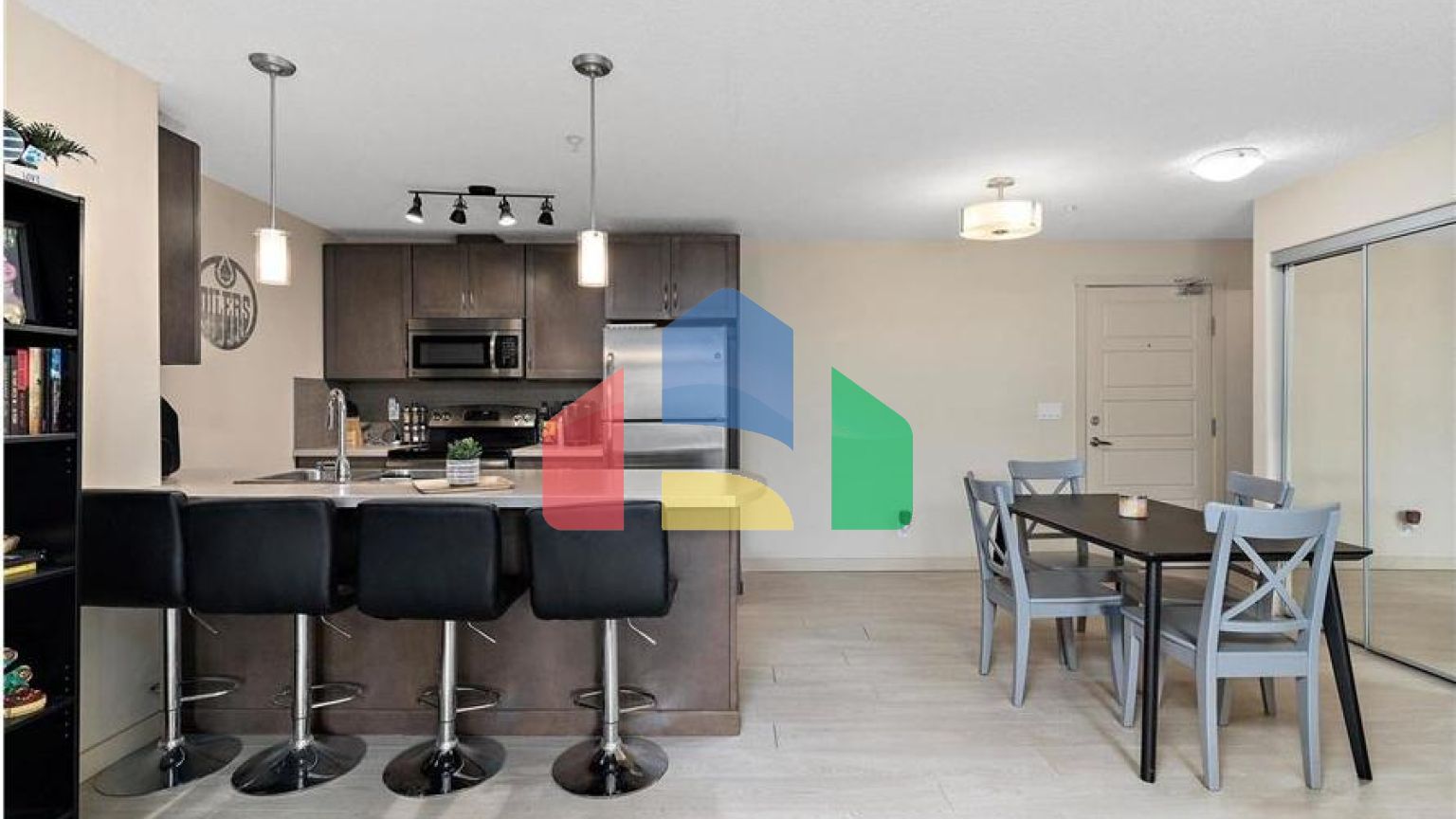 Residential - Condo/Apartment - Edmonton, Canada - Canada