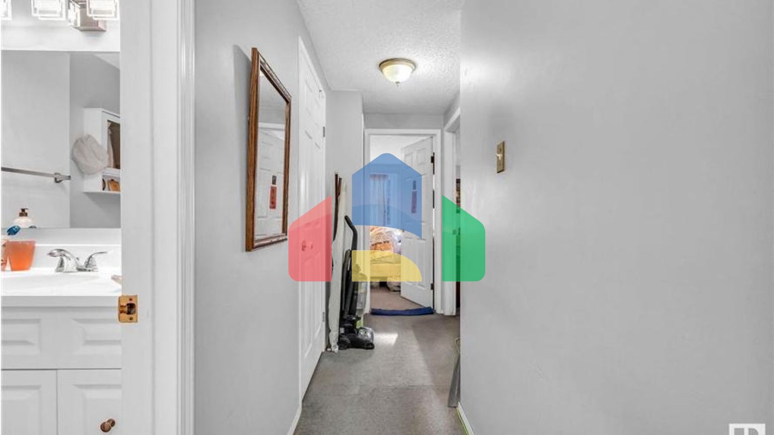 Residential - Condo/Apartment - Edmonton, Canada - Canada