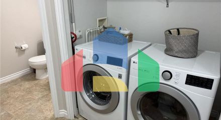 Residential - Single Family Home - Edmonton, Canada - Canada