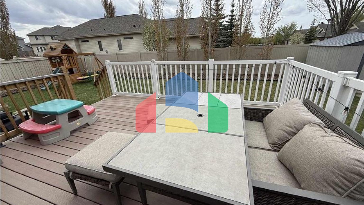 Residential - Single Family Home - Edmonton, Canada - Canada