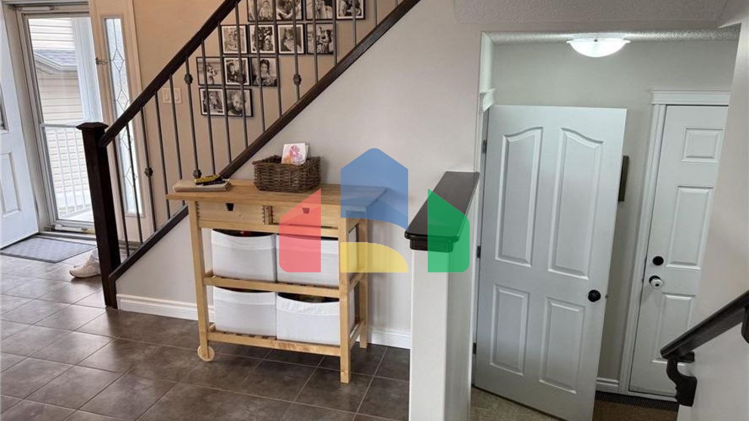 Residential - Single Family Home - Edmonton, Canada - Canada