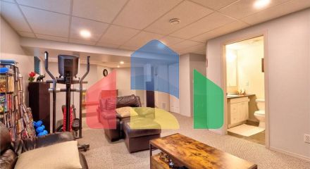 Residential - Single Family Home - Edmonton, Canada - Canada