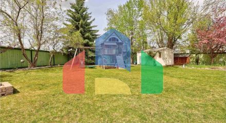Residential - Single Family Home - Edmonton, Canada - Canada