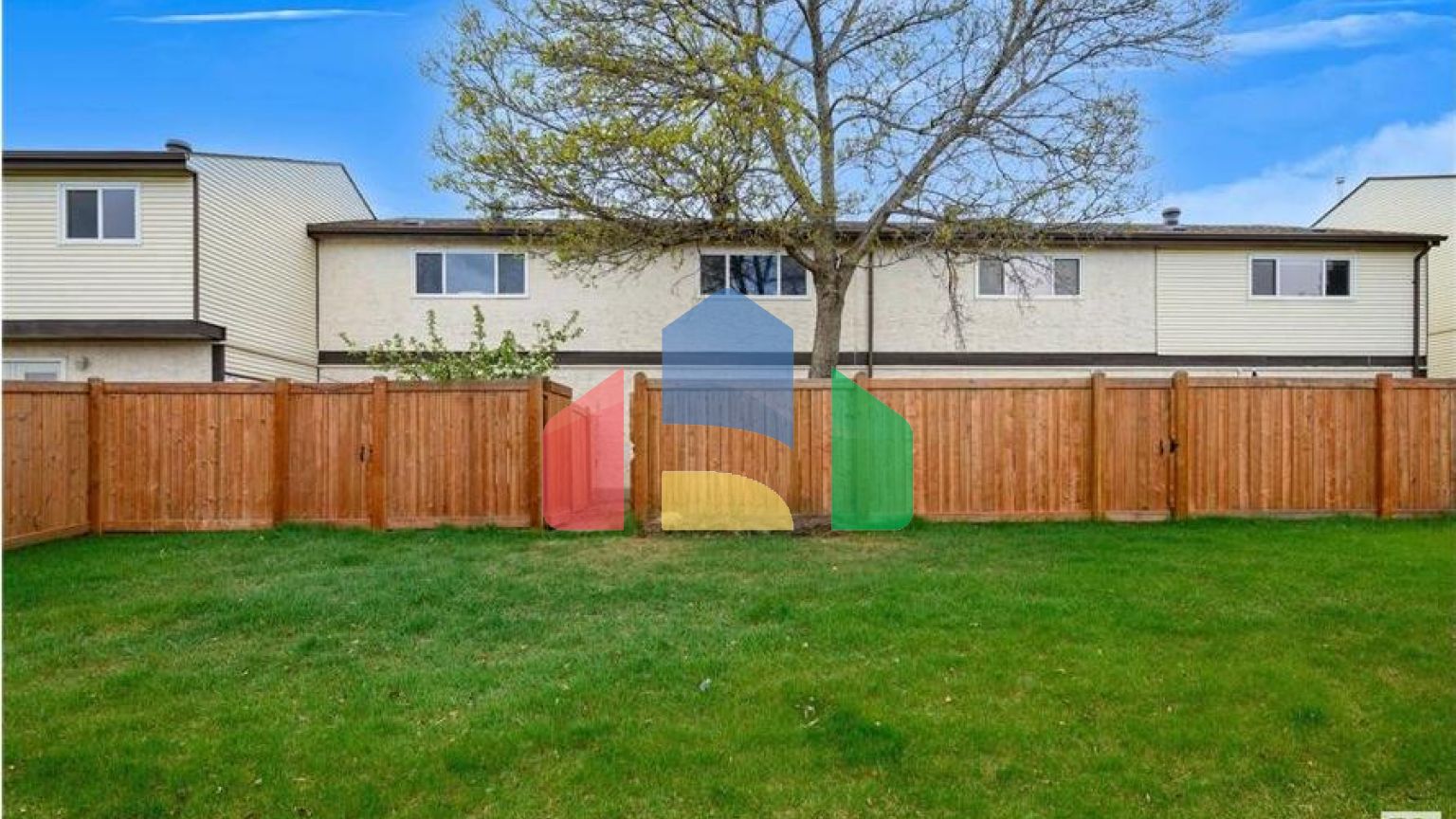 Residential - Townhouse - Edmonton, Canada - Canada