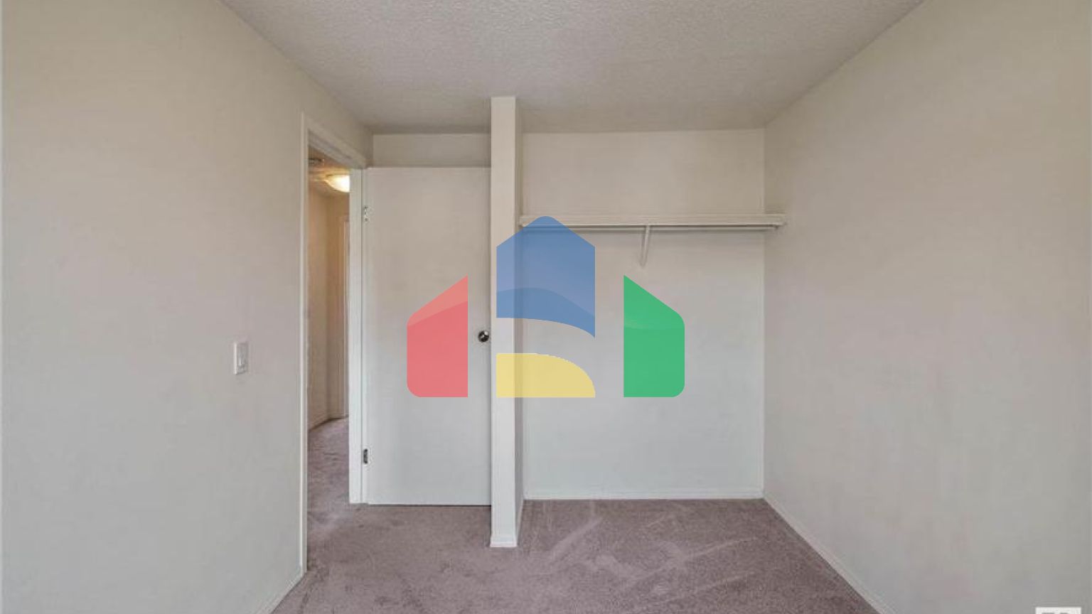 Residential - Townhouse - Edmonton, Canada - Canada