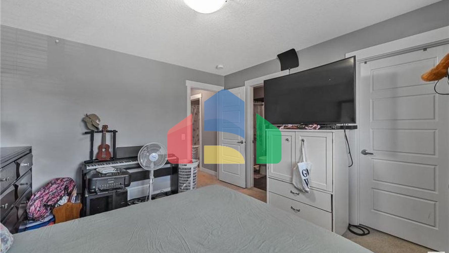 Residential - Single Family Home - Edmonton, Canada - Canada