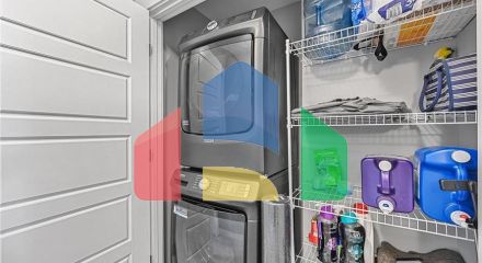 Residential - Single Family Home - Edmonton, Canada - Canada