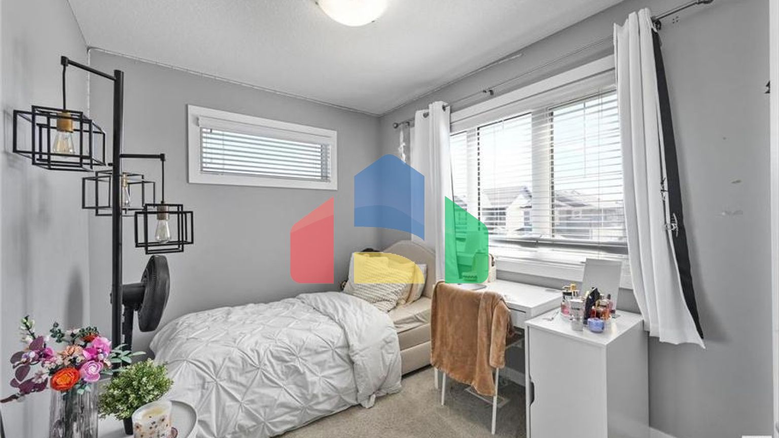 Residential - Single Family Home - Edmonton, Canada - Canada