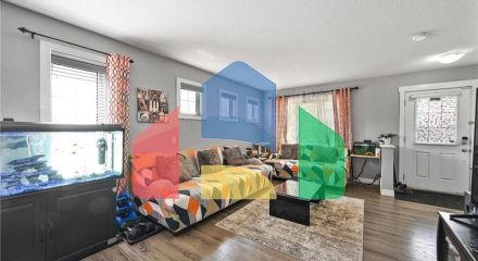 Residential - Single Family Home - Edmonton, Canada - Canada