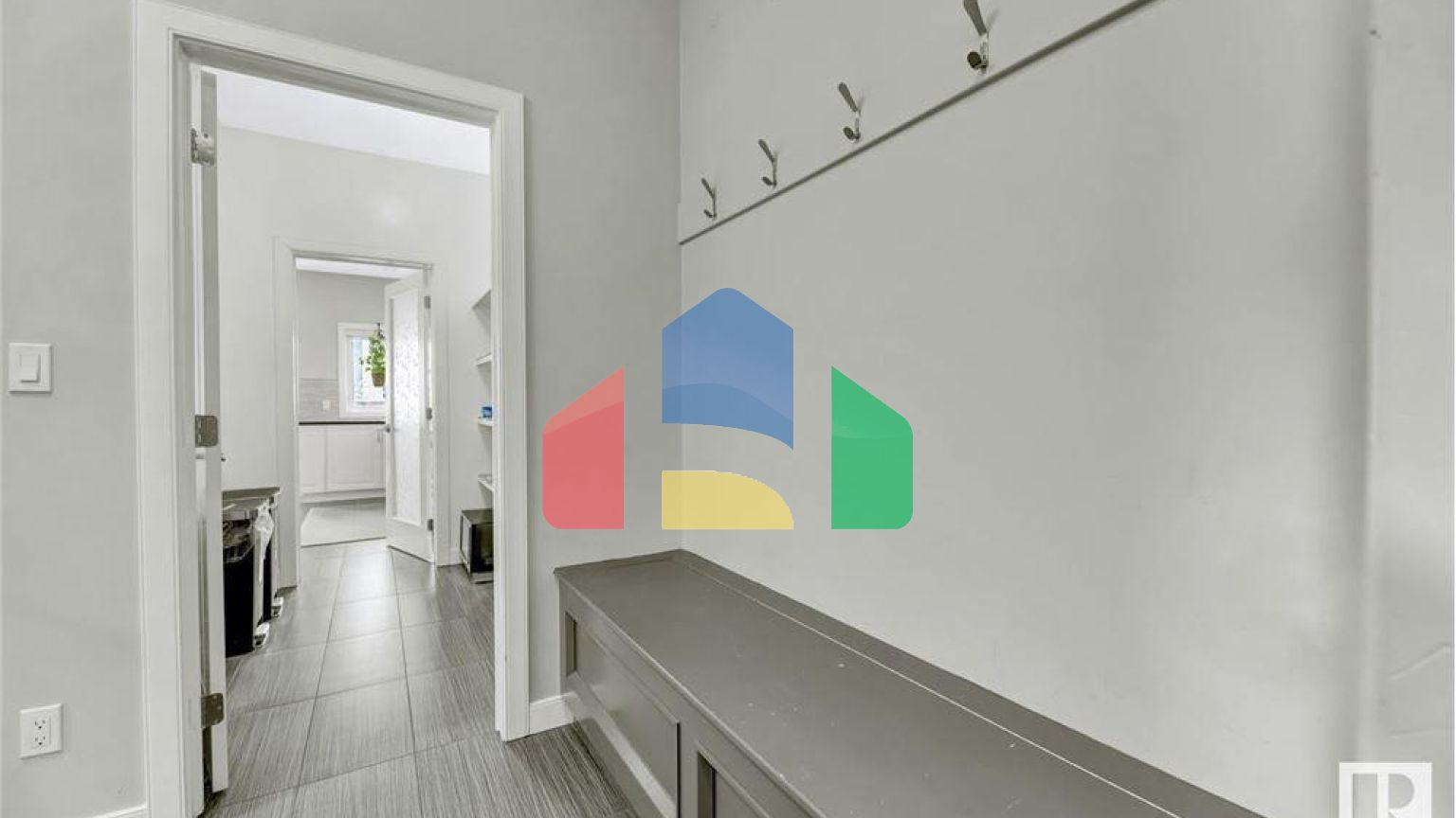 Residential - Single Family Home - Edmonton, Canada - Canada