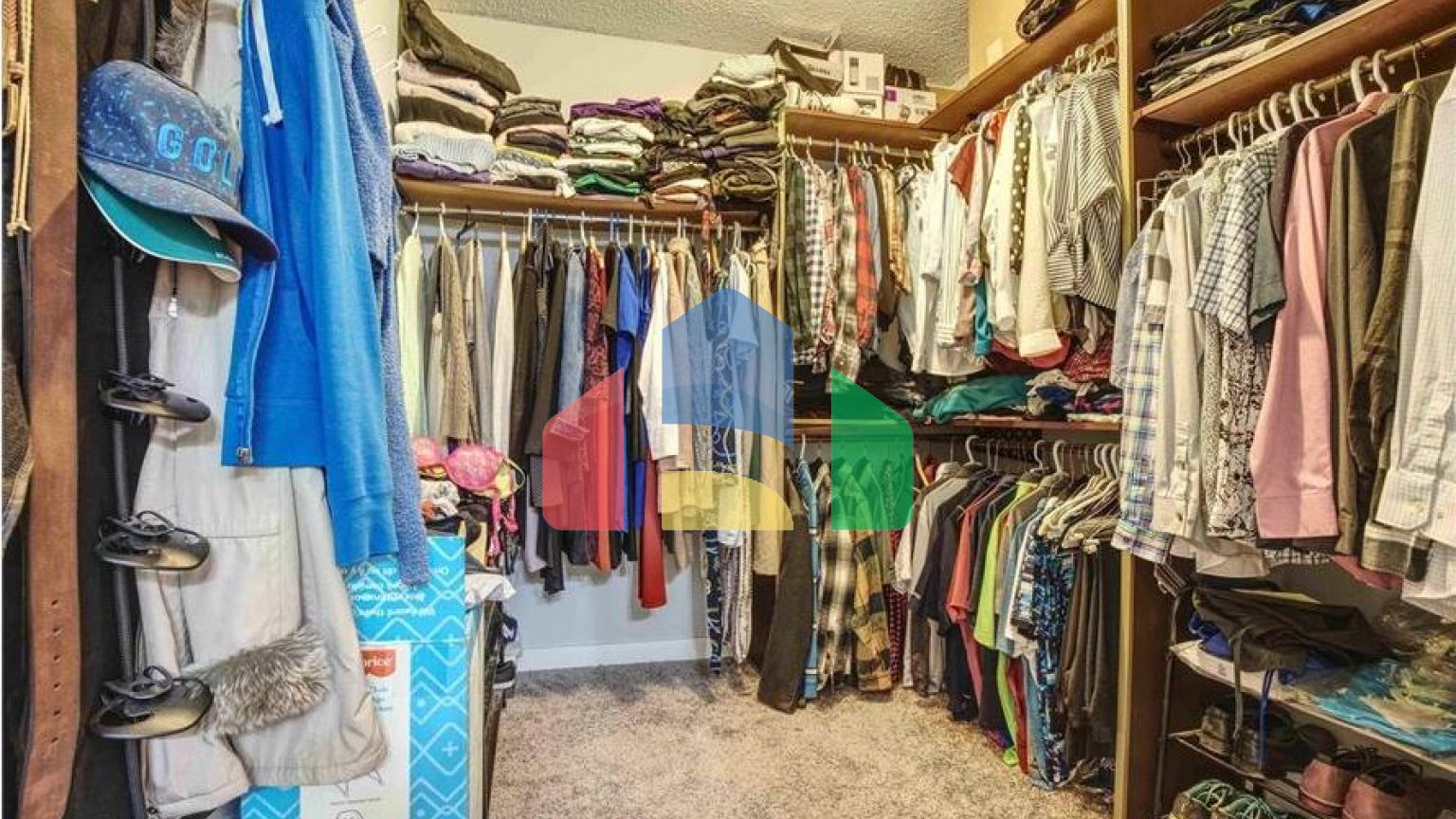 Residential - Condo/Apartment - Edmonton, Canada - Canada