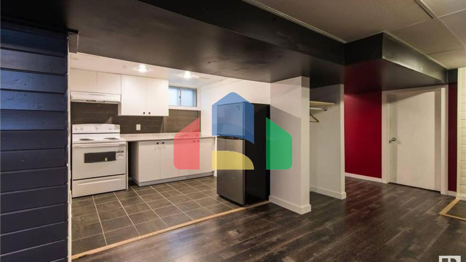 Residential - Single Family Home - Edmonton, Canada - Canada