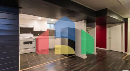 Residential - Single Family Home - Edmonton, Canada - Canada