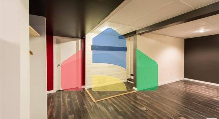 Residential - Single Family Home - Edmonton, Canada - Canada