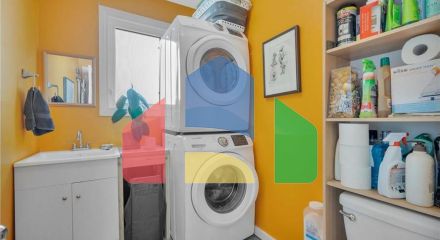 Residential - Single Family Home - Edmonton, Canada - Canada