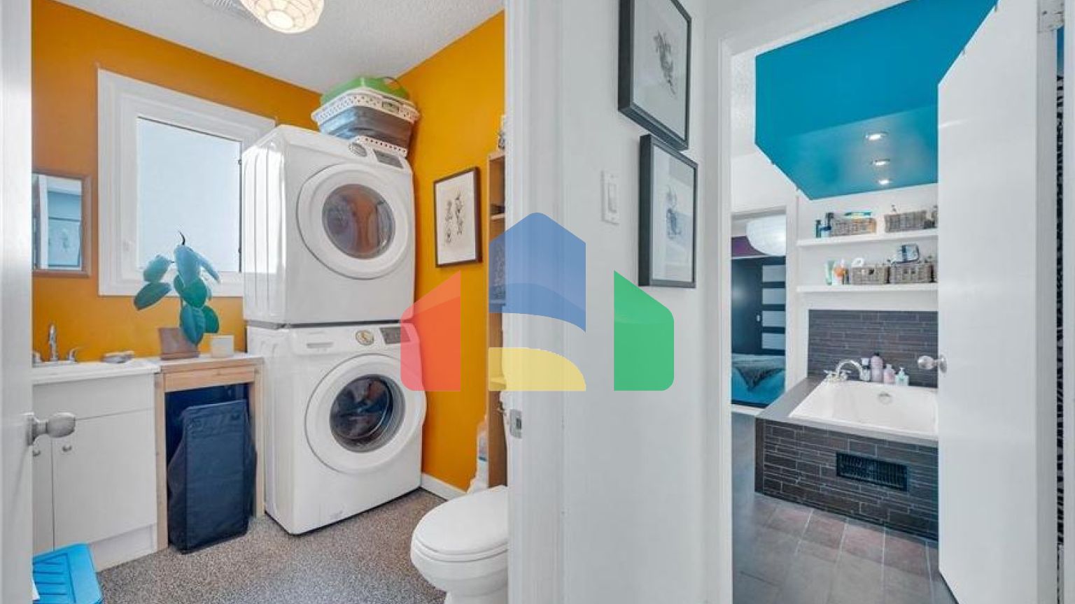 Residential - Single Family Home - Edmonton, Canada - Canada